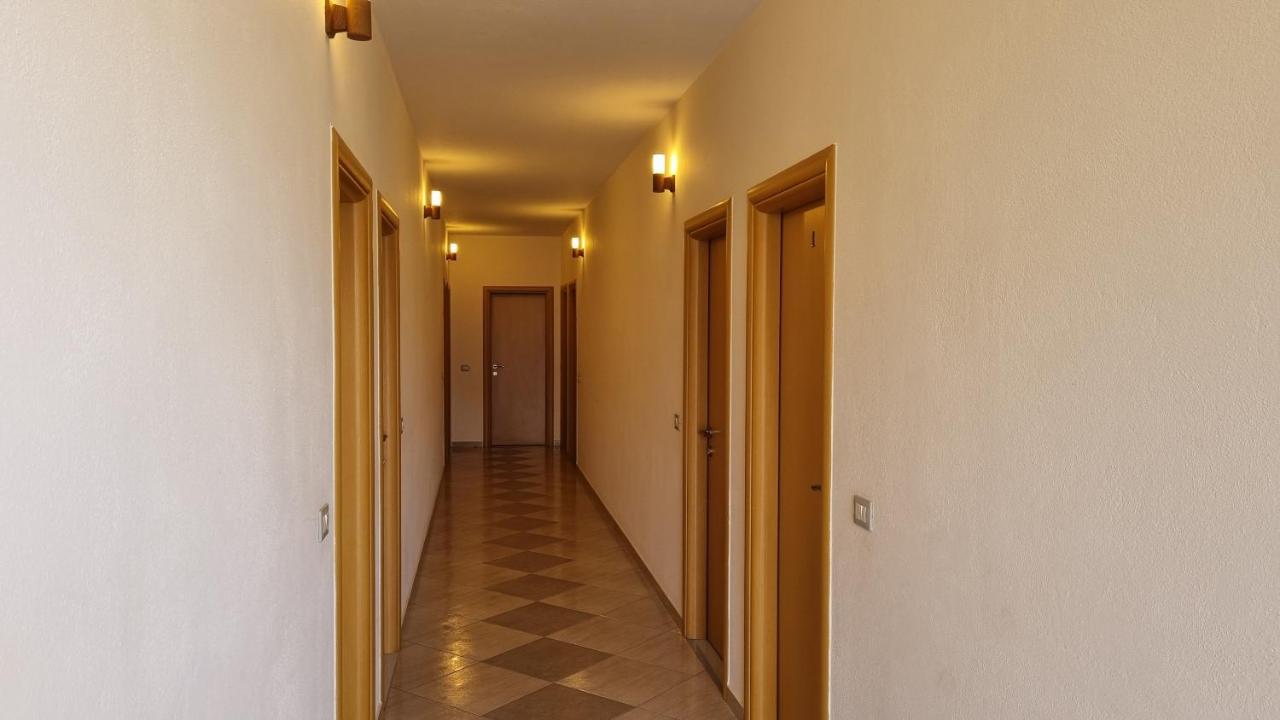 Hotel Anmaor à Qeparo Extérieur photo